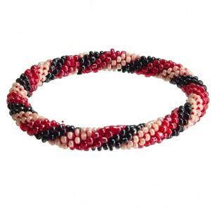 Vintage Pink Beaded Round Seed Bead Bracelet